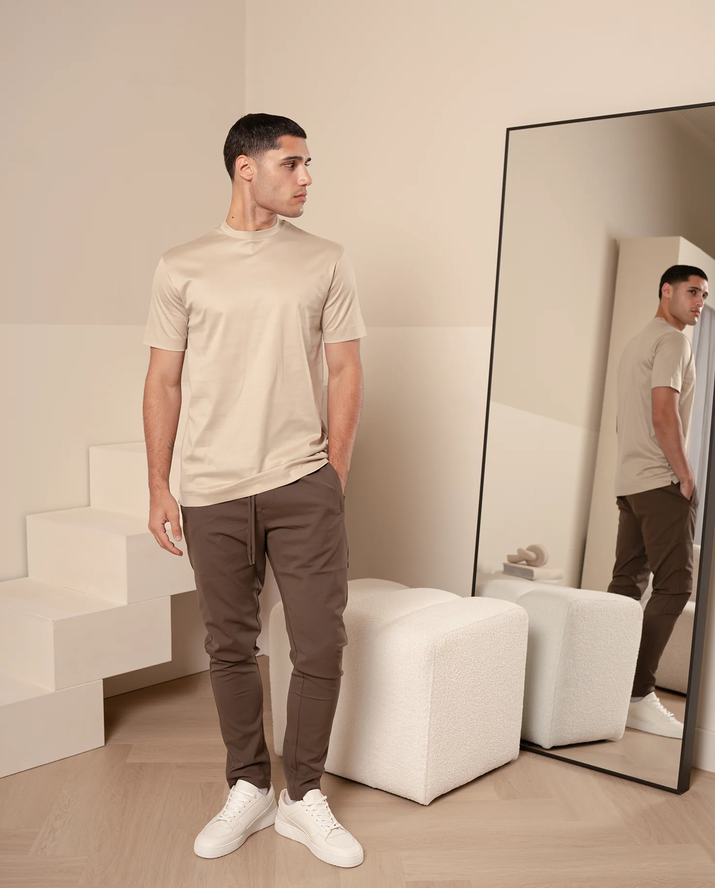 LUXE T-SHIRT - BEIGE - Image 6