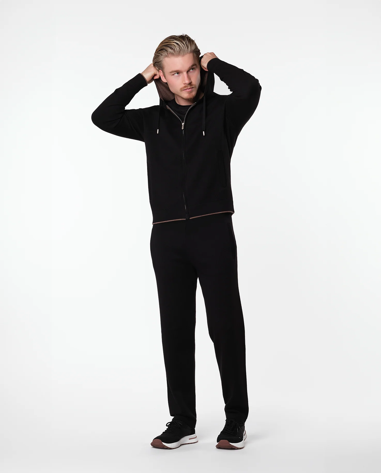 WEEKEND JOGGER - BLACK - Image 5
